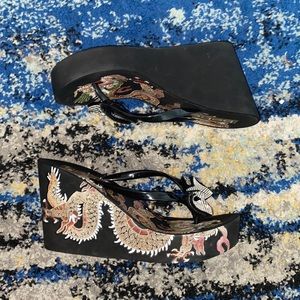 Women Bebe Pool Wedges